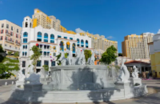 Hai Duong PQ Hotel Hotels near Sunset Town