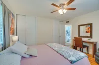 Oak Ridge Retreat w/ Porch < 1 Mi to Downtown - Wifi