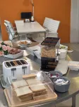 Workers Hotel Ansan by Aank - breakfast
