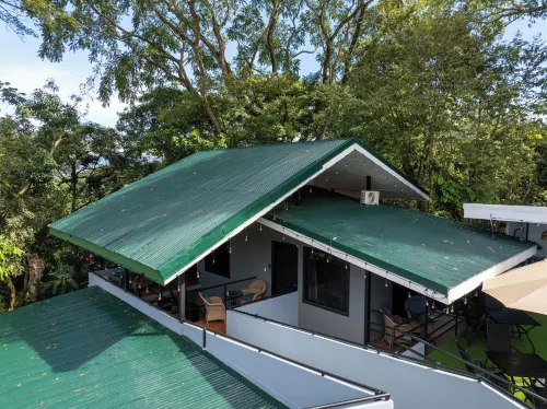 Manuel Antonio Inn