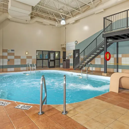 Best Western Plus Pembina Inn Suites