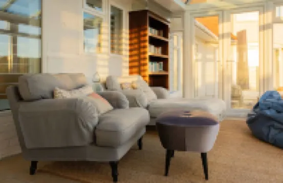 Luxury Beachfront Retreat for 14 With Hot Tub