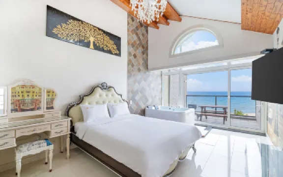 Yangyang Marepino Pension Hotels near Yangyang International Airport