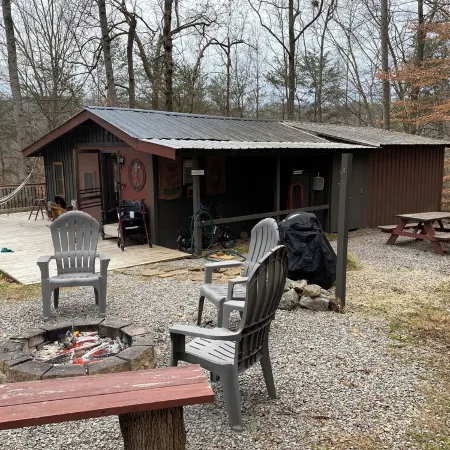 Quiet Comfortable Mountain Retreat, with Fast 500 Mbps Wifi