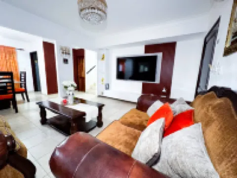 Jacuzzi Haven Villa! Hotels in 