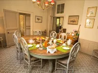 La Petite Folie Hotels in Honfleur