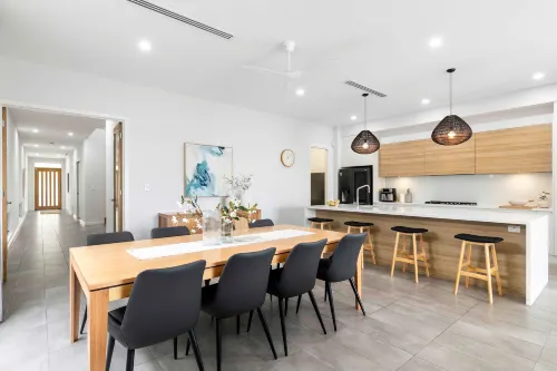 Northshore Luxe Pool House Glenelg North - 2-Star