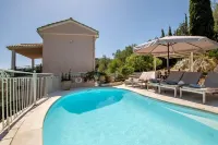 Villa Elpida - Villas