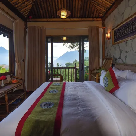 Chapa Ecolodge
