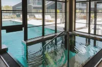 โรงแรม ซีซัน - ที่มีสระว่ายน้ำ