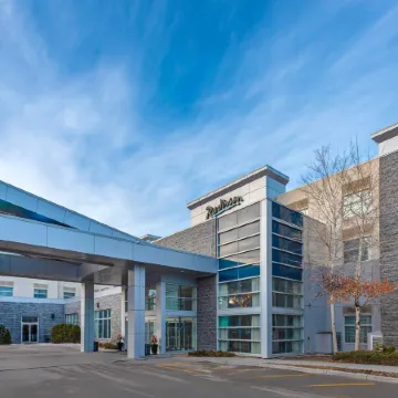 Radisson Hotel & Conference Centre Calgary Airport