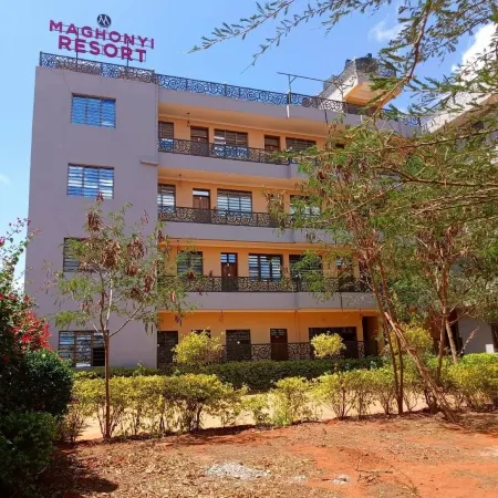 Maghonyi Hotel