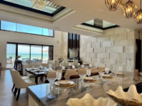 Trobbu Boutique Collection San Bruno