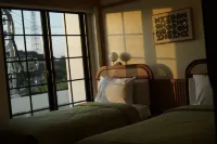 Granny's Nest Hotel & Cafe (Syariah) Hotel di 