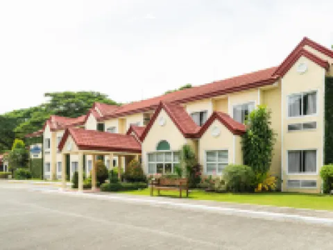 Microtel by Wyndham Tarlac Hotels in 