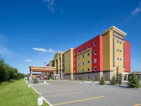 Hampton Inn & Suites by Hilton Edmonton St. Albert Hotels near Alberta Aviation Museum