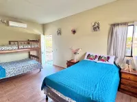 Rancho Los Gorriones Hotels in Los Cobanos