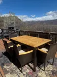 Charming 3 Bedroom family house with hot tub on 2 acres panoramic views