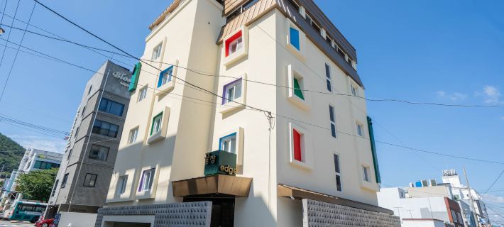Yeosu Ggulzam Edge Hotel di Yeosu