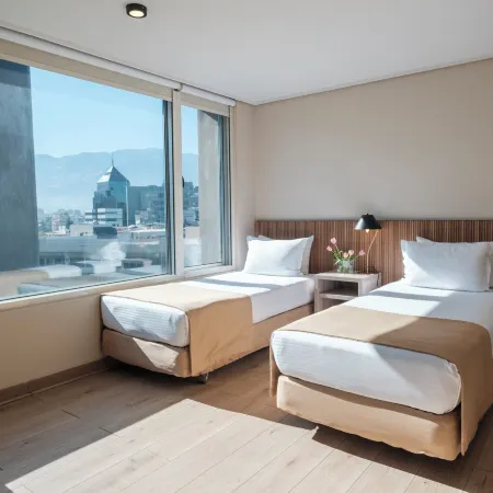 Hotel Terrado Lyon Отели рядом с достопримечательностью «Лас-Кондес»