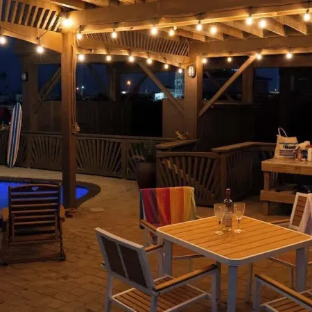 Channelfront - Remodeled - Pool - Boatslips