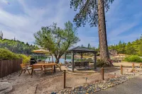 Lakefront Cabin with Private Beach-Redwood Dock & Jacuzzi, Cedar Cottage + Dome