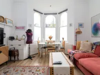GuestReady - Charming retreat in West Green Hotels in Haringey