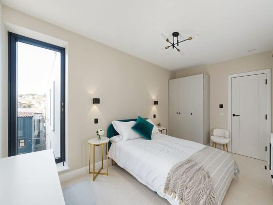 Elegant Family Apartment in Wimbledon