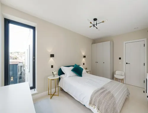 Elegant Family Apartment in Wimbledon