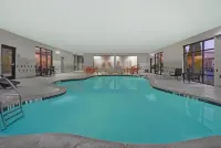 Hampton Inn & Suites Robbinsville - Pools