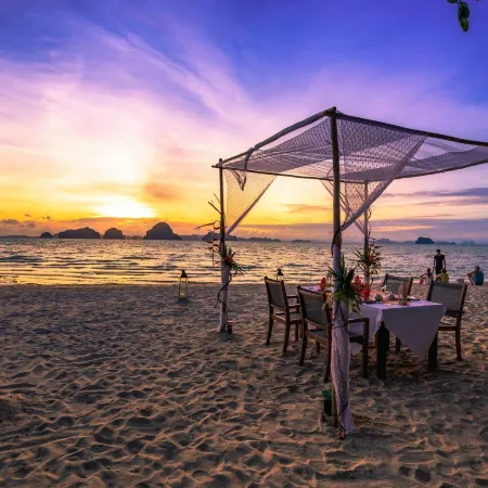 Tup Kaek Sunset Beach Resort