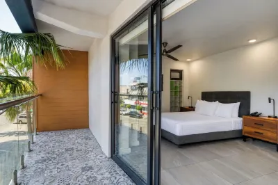 Comfort Suites Tijuana Отели в г. 