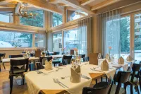 Hotel Jägerhof - 朝食