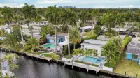 Luxury Waterfront Home w/ Pool, Hot Tub & Dock Near Las Olas Gulfstream