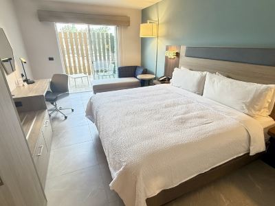 Holiday Inn Express GUADALAJARA VALLARTA PONIENTE by IHG