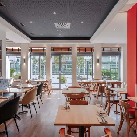 Mercure Plaza Biel Отели в г. Биль