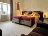 Domaine les Darbonnets - Bed and Breakfasts