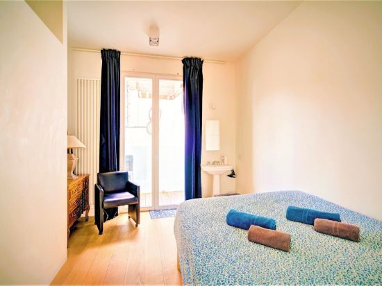 Spacious Apartment With Terrace, View
