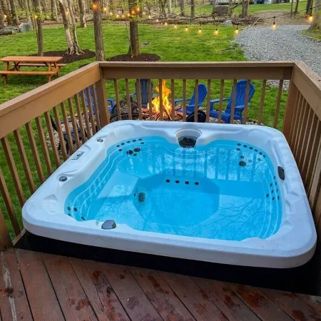 Private Wooded Escape + Fire Pit and Screen Porch
