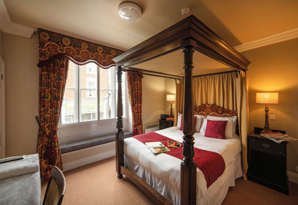 The Atherstone Red Lion Hotel - Housity