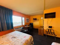 Silver Sands Hotel RV Park - 2-Star