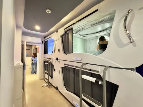 Atypicap Capsule Hostel - 2-Sterne