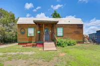 Cabin w/ Dock on Hubbard Creek Lake: Pets Welcome!