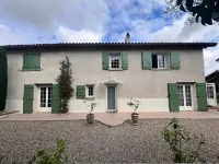 La Toscane Country Villa Pool Sleeps 10 - Villas