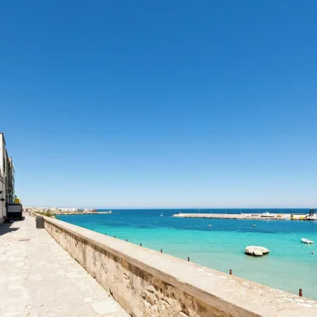 In Good Location and with Balcony - Casa Vacanze Nicole in Salento