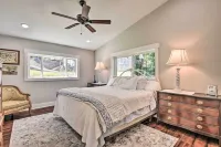 Renovated Lakeside Home w/ Private Boat Dock! - parking