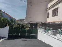 Mare`s Home - Condos
