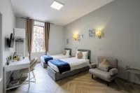 Portafortuna Guesthouse - Close to Colosseum - Homestay