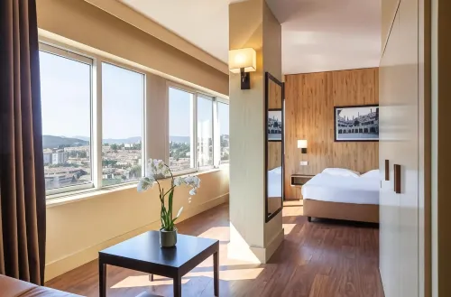Hotel Fundador - Bintang 3