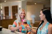 OUTRIGGER Kaua'i Beach Resort & Spa - bar